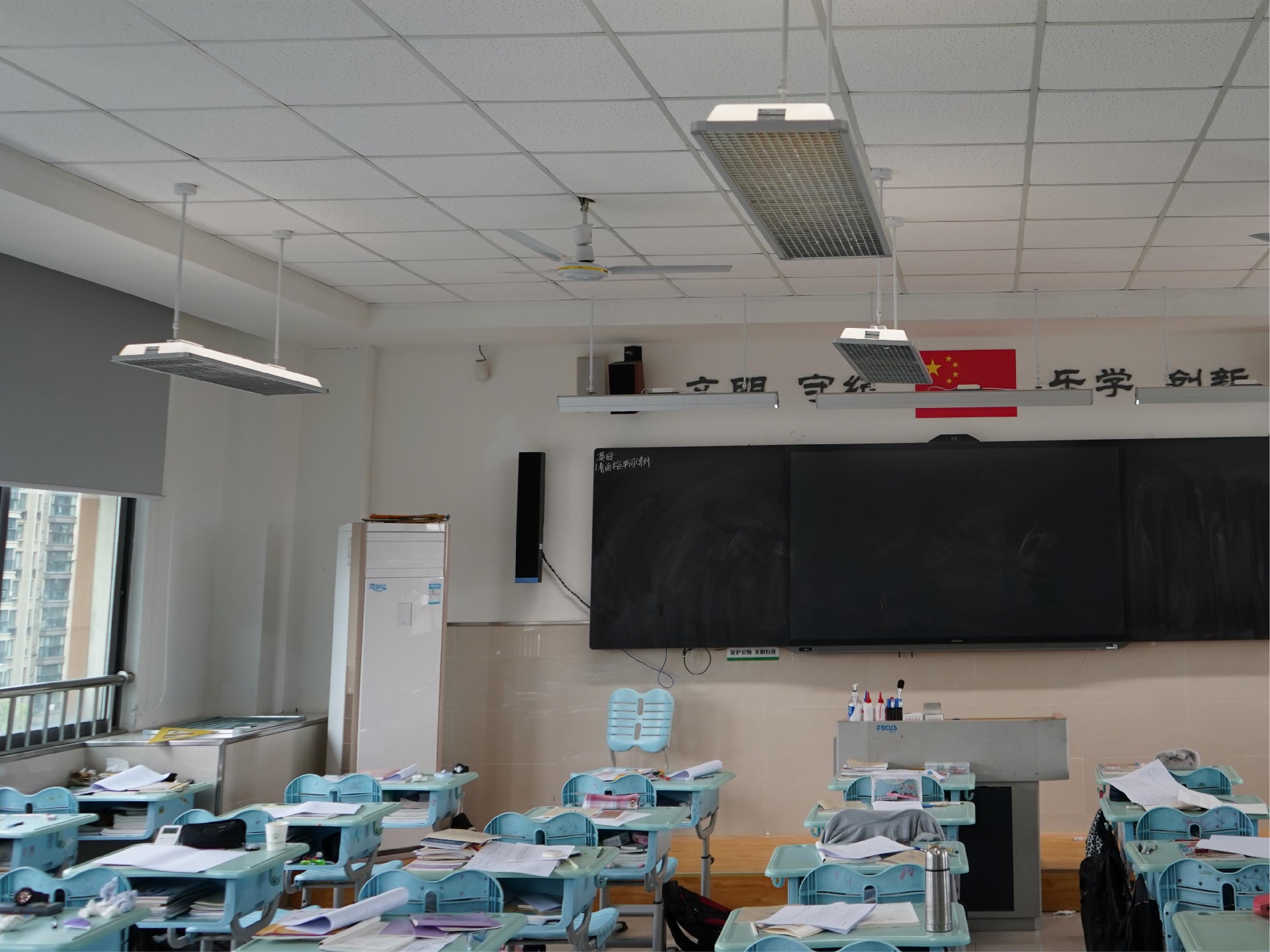 教室均衡扩声系统 教室均衡扩声音响安装示例